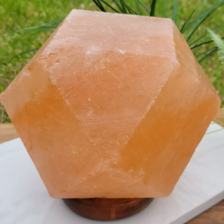 Himalayan Salt lamp ( Hexagon shape) neom.soul