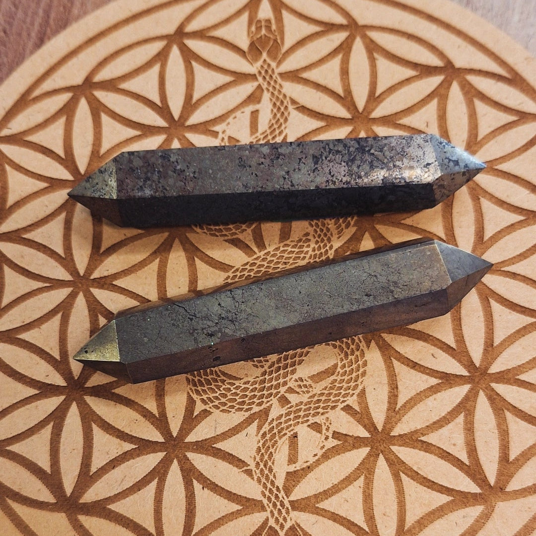 Pyrite double terminated wand