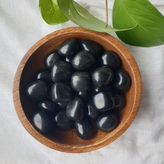 Obsidian - Black neom.soul