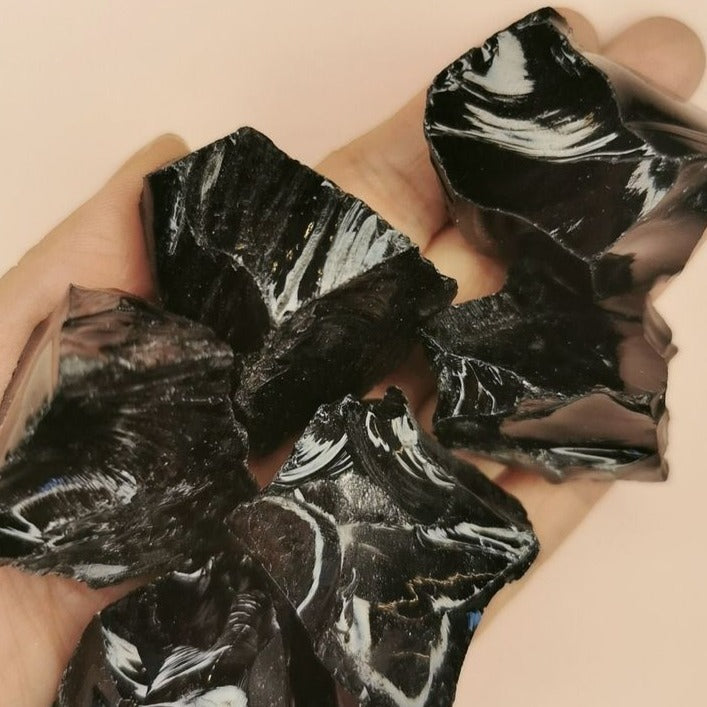 Obsidian - Black neom.soul