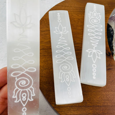 Selenite Crystal charging bar - Unalome neom.soul