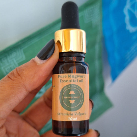 Pure Mugwort Essential Oil
