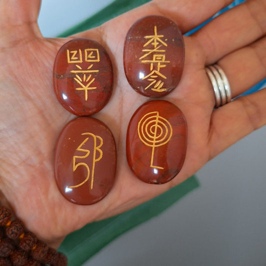 Reiki Symbol : Red Jasper Crystal