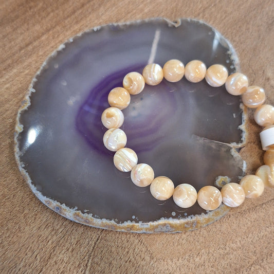 Mother of Pearl Shell Bracelet